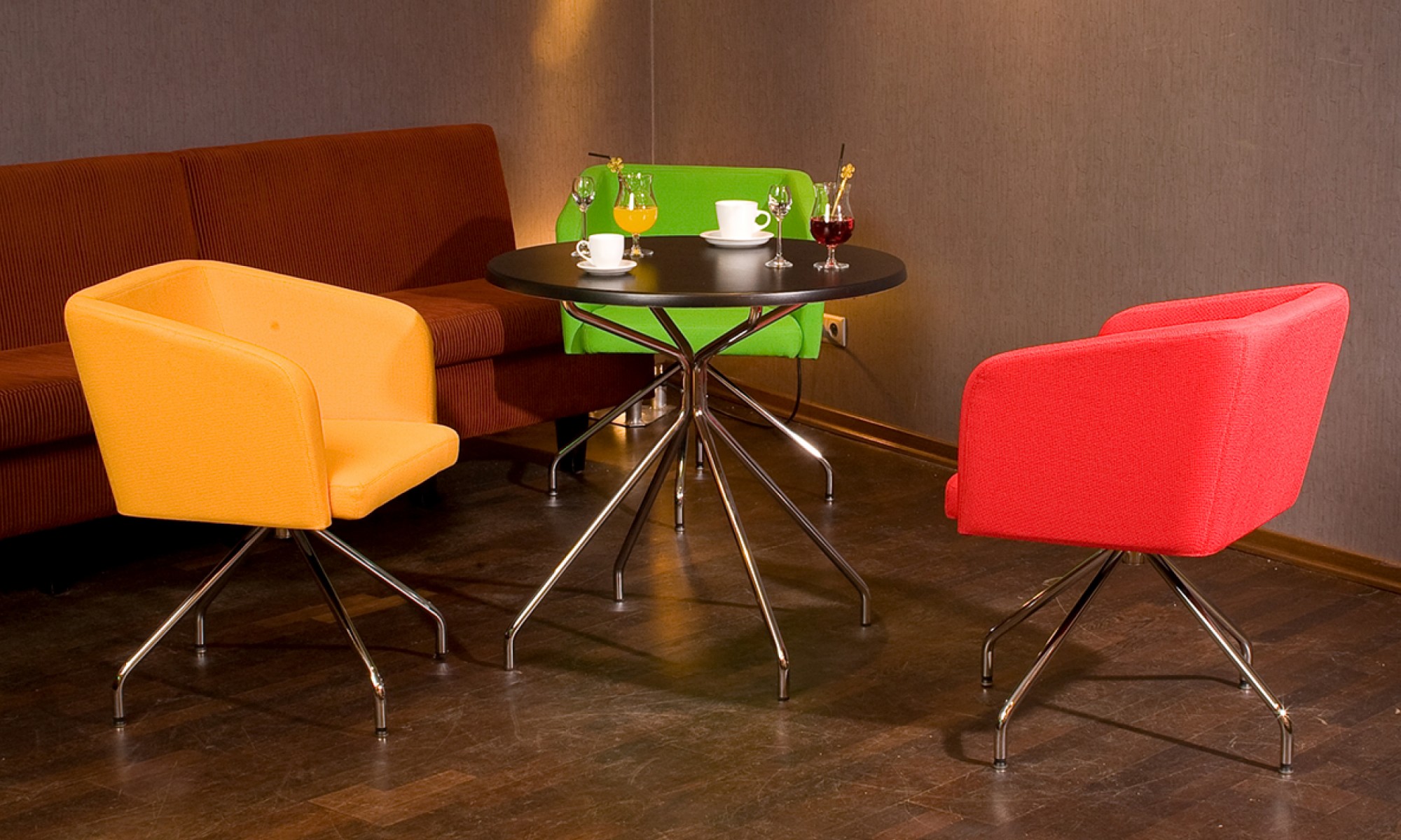 Główna galeria - STÓŁ HELLO! TABLE (7)