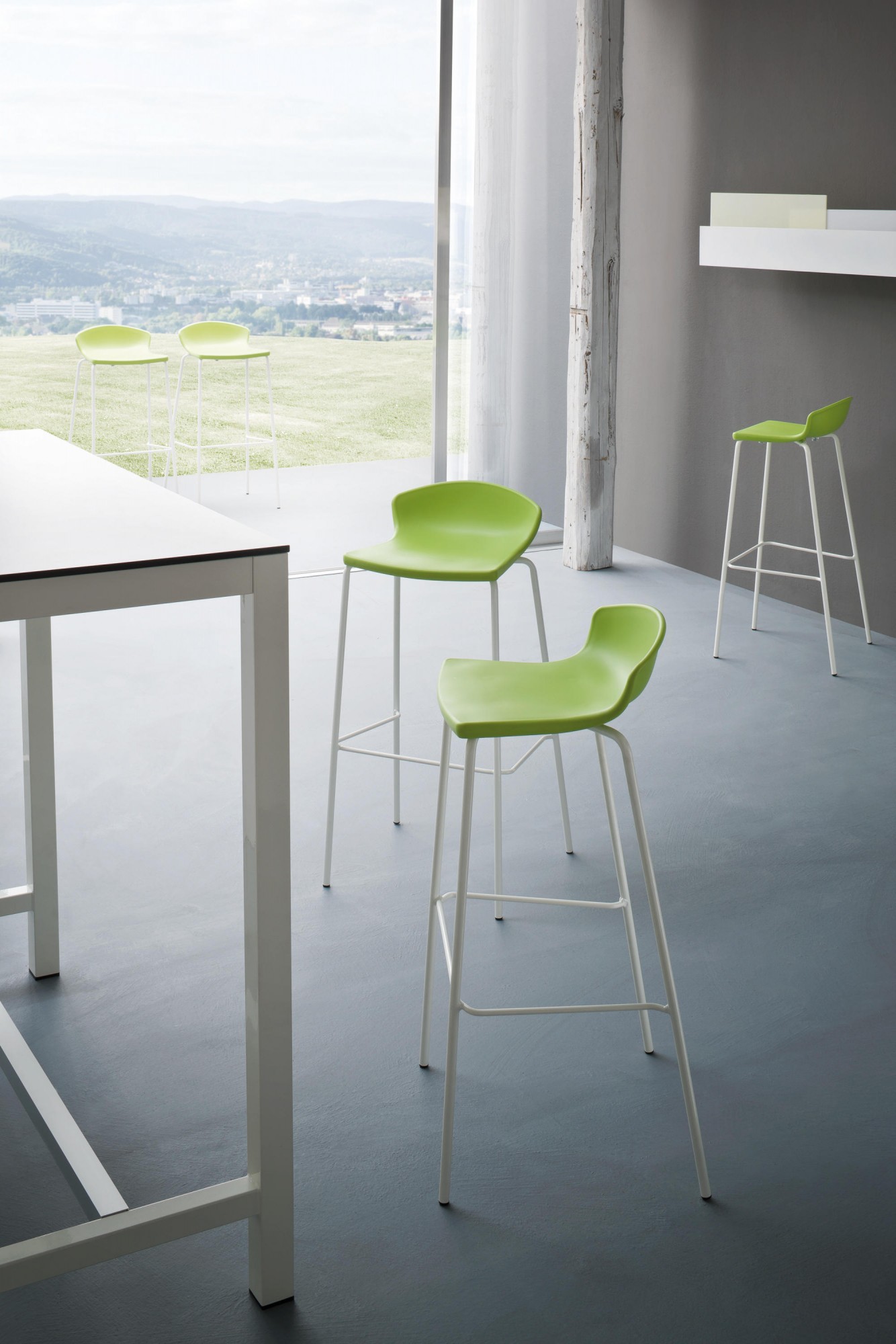 Główna galeria - Krzesło barowe / HOKER EASY H77 firmy GABER - Made in ITALY - Zielone (5)