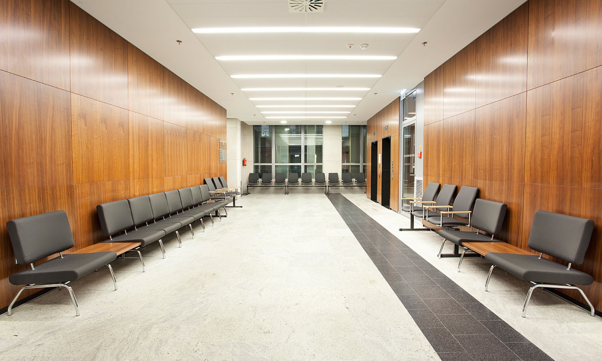 Główna galeria - Krzesło z podłokietnikami CONECT II ARM (6)