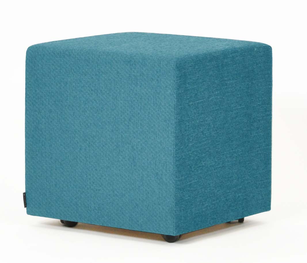 Pufa niebieska SPOT firmy Majencia - Nowy STYL