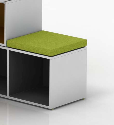 Poduszka na szafkę Oxo kolor Oliwkowy firmy Majencia - Nowy Styl