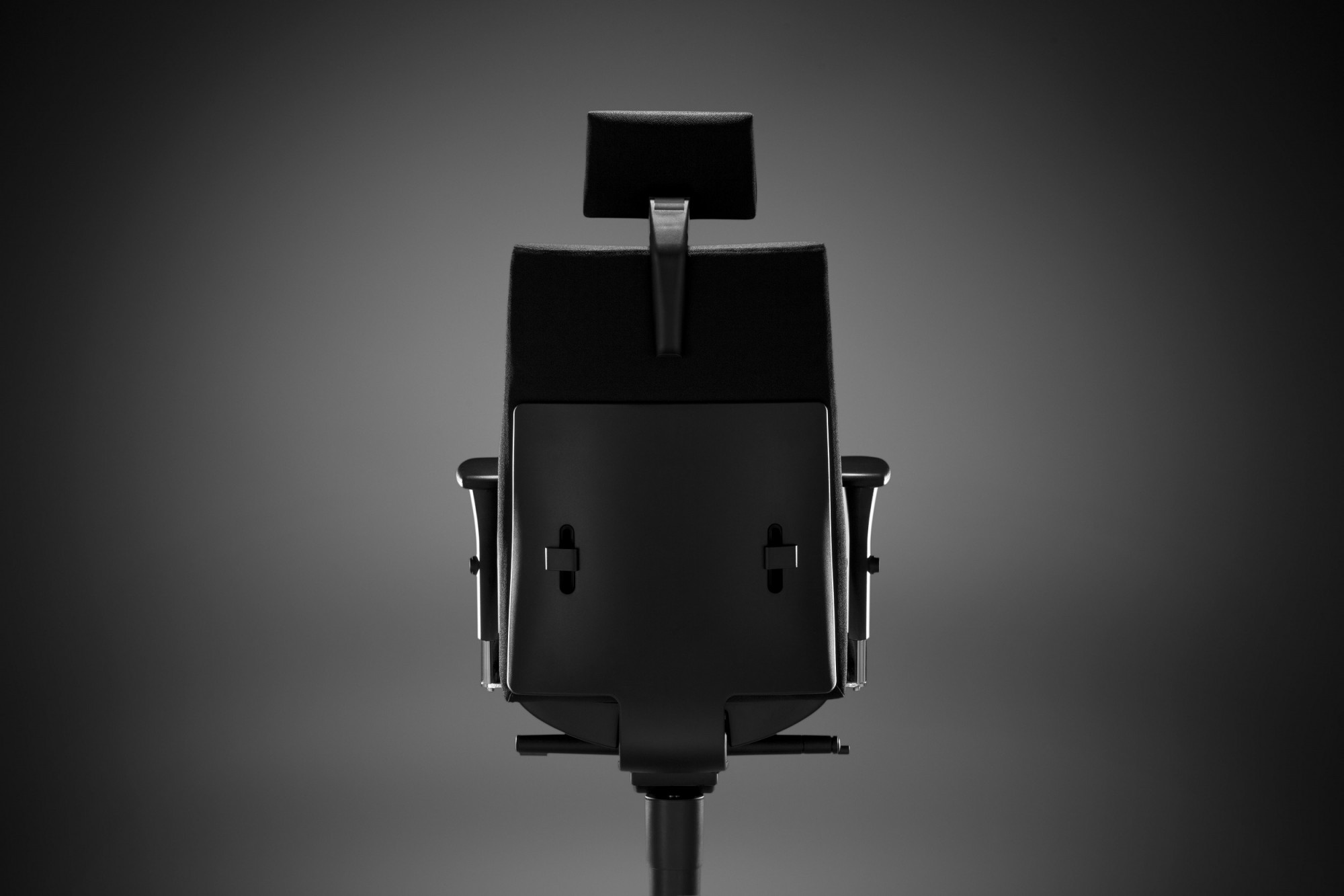 Główna galeria - Fotel obrotowy INTRATA M-21 FS (4)